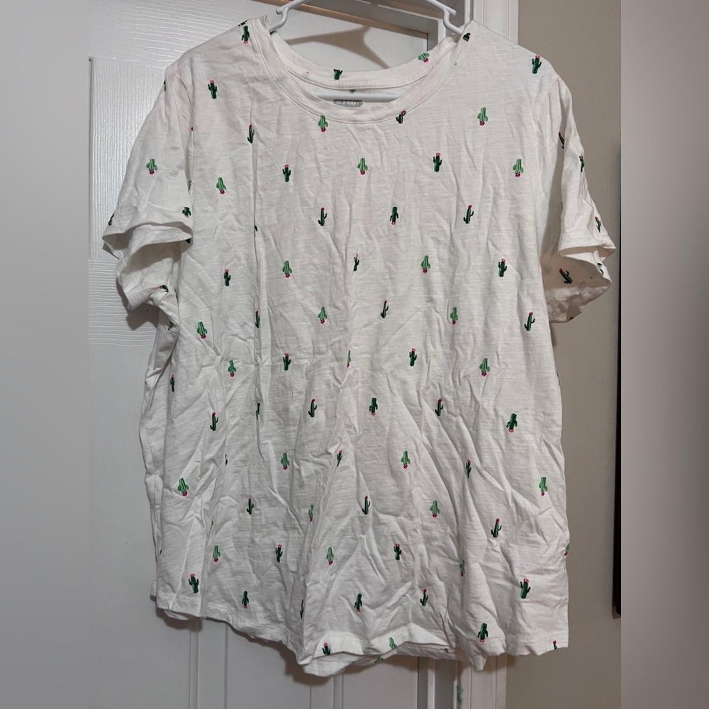 White shirt with cacti